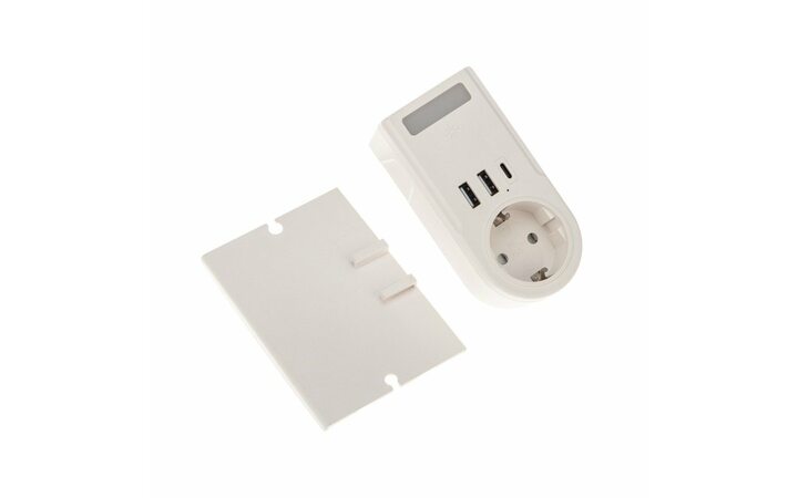 фото - Rexant 11-1270 Адаптер USB многофункциональный (2хUSB-A, USB-С, розетка 220-250В)