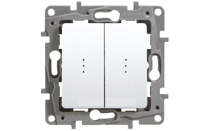 фото - Legrand Etika Бел Выключатель 2-х клавишный с подсветкой, 10А, винт. клем. 672204