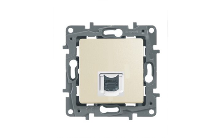 фото - Legrand Etika Крем Розетка тел. (RJ11) 672340