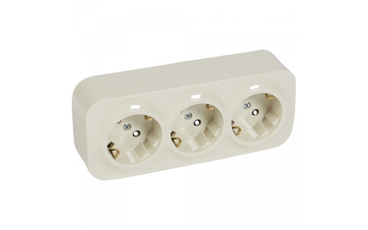 фото - Legrand Quteo Беж Розетка 3-я с/з с шт (782268)