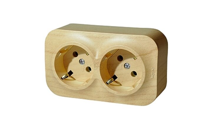 фото - Legrand Quteo Сосна Розетка 2-я б/з (782281)