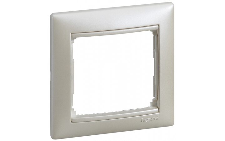 фото - Legrand Valena Жемчужный Рамка 1-ая (770471)