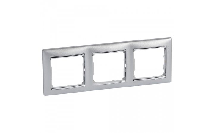 фото - Legrand Valena Алюминий/Серебряный штрих Рамка 3-ая горизонт. (770353)