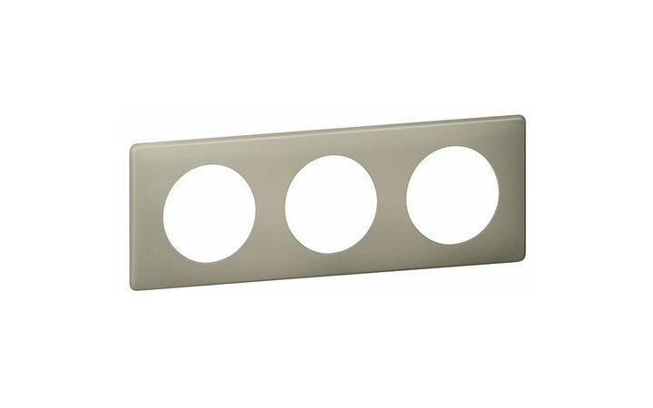 фото - Legrand Celiane2 Перкаль Грин Рамка 3-ая (2+2+2 мод) (066713)