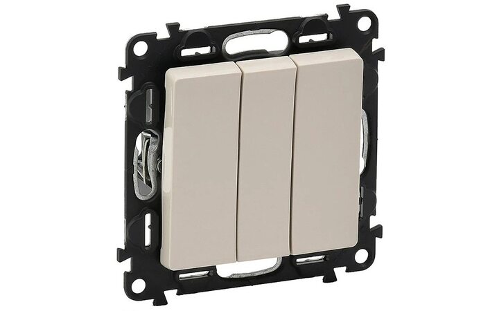 фото - Legrand Valena LIFE DIY Слоновая кость Выключатель 3-клавишный 10А 250В (752503)