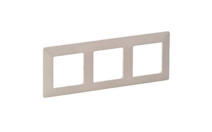 фото - Legrand Valena LIFE Слоновая кость Рамка 3-ая (754043)