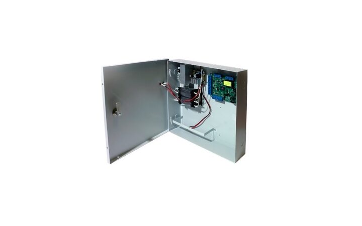 фото - Gate-8000-Ethernet-UPS1