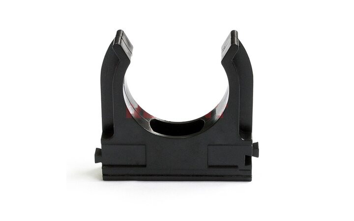 фото - REXANT Крепеж-клипса для трубы ø 16 мм, черная (100 шт./уп.) (28-0116-3)