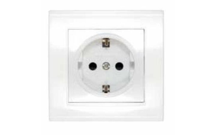 фото - Розетка 1-м СП Бриллиант 16А IP20 с заземл. защ. шторки бел. UNIVersal 7947632