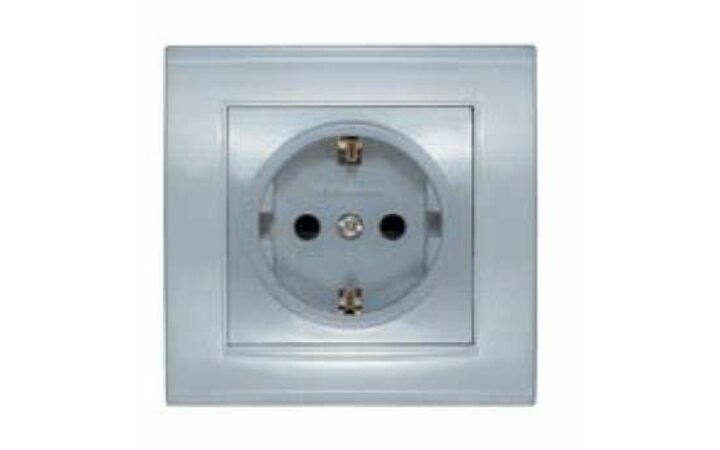 фото - Розетка 1-м СП Бриллиант 16А IP20 с заземл. защ. шторки серебр. UNIVersal 7949889