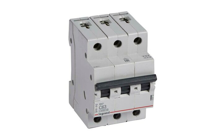 фото - Выключатель автоматический модульный 3п C 63А 4.5кА RX3 Leg 419714