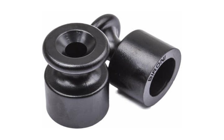 фото - Изолятор для наружного монтажа пластик корич. (уп.100шт) Bironi B1-551-22-100