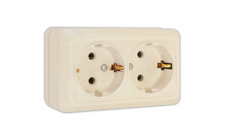 фото - Розетка 2-м ОП Олимп 16А IP20 с заземл. сл. кость UNIVersal Б-О0128
