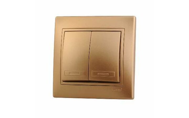 фото - Выключатель 2-кл. СП Мира 10А IP20 со вставкой зол. метал. LEZARD 701-1313-101