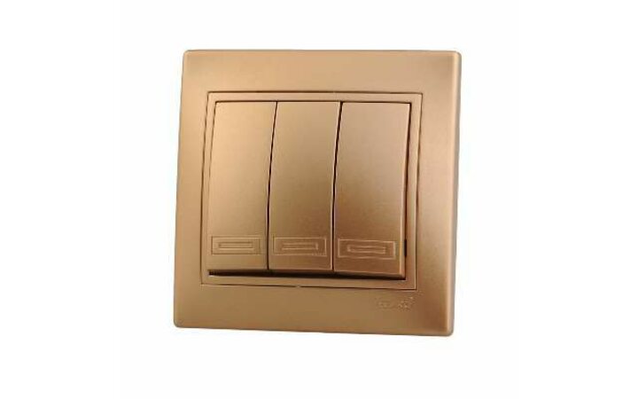 фото - Выключатель 3-кл. СП Мира 10А IP20 со вставкой зол. метал. LEZARD 701-1313-109