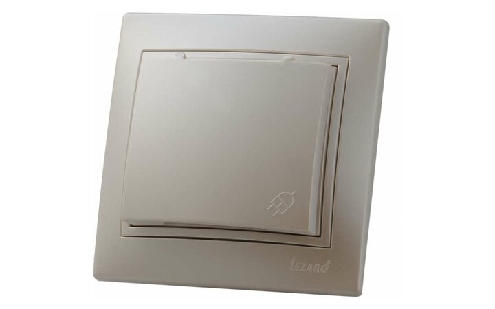 фото - Розетка 1-м СП Мира 16А IP20 с заземл. с крышкой со вставкой керамика жемчуж./бел. перламутр. LEZARD 701-3030-123