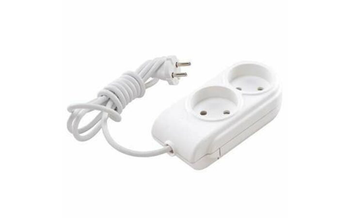 фото - Удлинитель 2х3м без заземл. 10А защ. шторки Makel N2010041