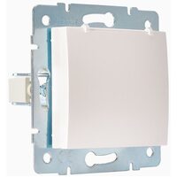 Механизм розетки 1-м СП Karina с заземл. с крышкой термопласт жемчуж./бел. перламутр. LEZARD 707-3088-123B