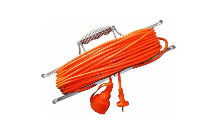 фото - Удлинитель-шнур на рамке 1х30м без заземл. 6А IP44 УШ-6 ПВС 2х0.75 UNIVersal 9632018