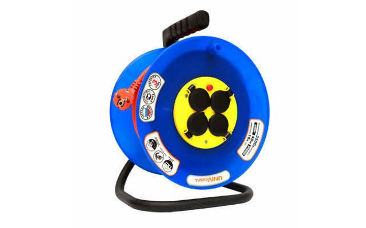 фото - Удлинитель на катушке 4х40м с заземл. 16А IP44 ВЕМ-250 термо ПВС 3х1.5 розетки с защ. крышкой UNIVersal 9634175