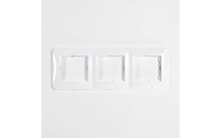 фото - Рамка 3-м KARINA LIFE горизонт. бел. LEZARD 708-0200-148