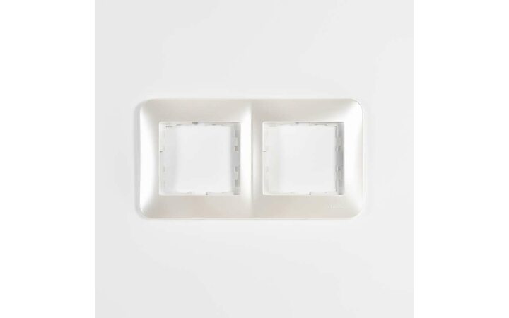 фото - Рамка 2-м KARINA LIFE горизонт. жемчуж./бел. перламутр. LEZARD 708-3000-147