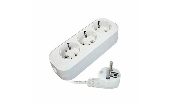 фото - Удлинитель 3х10м с заземл. 10А IP20 E-303 АБС-пл. ПВС 3х1 UNIVersal 9631980