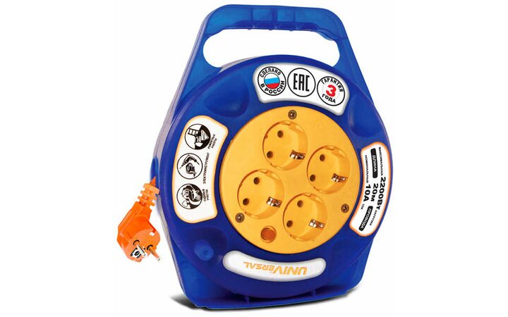 фото - Удлинитель 4х20м с заземл. 6А IP20 У10-015 термо ПВС 3х0.75 в закрытом корпусе защ. шторки UNIVersal 1672