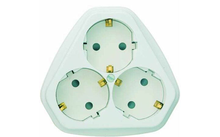 фото - Розетка 3-м СП РС10/16-503 16А IP20 с заземл. защ. шторки бел. Кунцево 5930