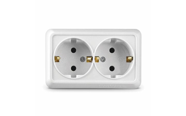 фото - Розетка 2-м ОП Олимп 16А IP20 с заземл. бел. UNIVersal О0128