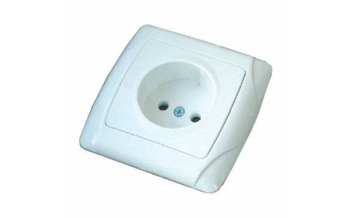 фото - Розетка 1-м СП Маргарита 16А IP20 без заземл. защ. шторки бел. UNIVersal М0022