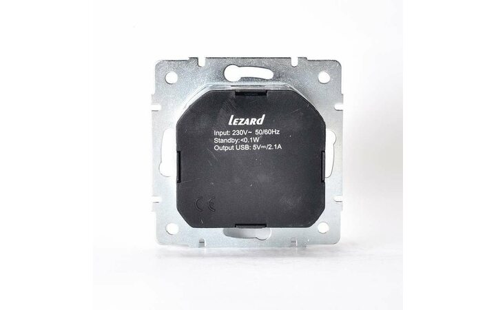 фото - Механизм розетки 1-м СП Karina 16А с USB-разъемом с заземл. матов. серебр. LEZARD 707-4388-181