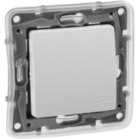 Legrand Etika Бел Выключатель/переключатель 1-клавишный IP44, 10 A 672200
