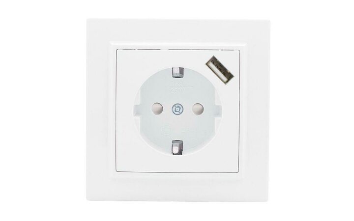 фото - Розетка 1-м СП Минск 16А IP20 с заземл. защ. шторки с заряд. устройством USB 1А бел. EKF ERR16-028-100-USB