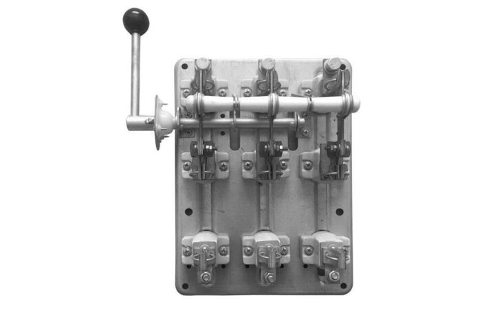 фото - Разъединитель РПБ-4 400А левый привод без ППН PROxima EKF rpb-400l