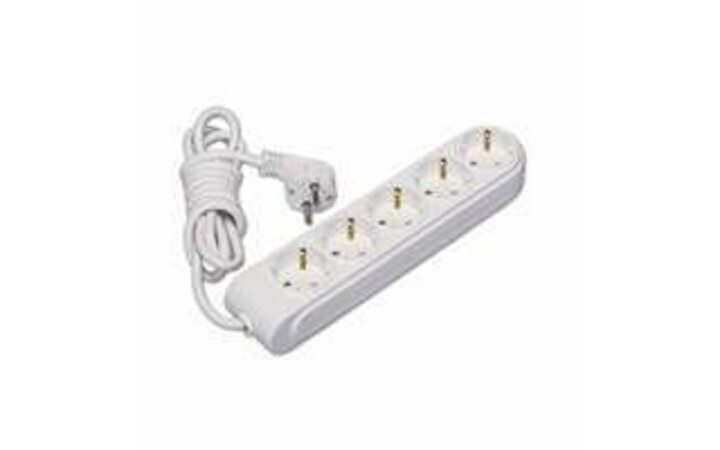 фото - Удлинитель 5х3м с заземл. 16А IP20 защ. шторки Makel N5210043