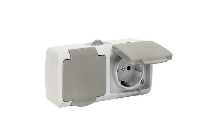 фото - Розетка 2-м ОП Мурманск 16А IP54 с заземл. защ. шторки с крышкой сер. EKF EFR16-129-30-54