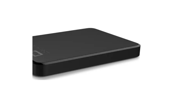 фото - Western Digital WDBUZG0010BBK-WESN