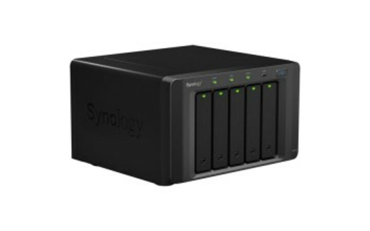 фото - Synology DX513