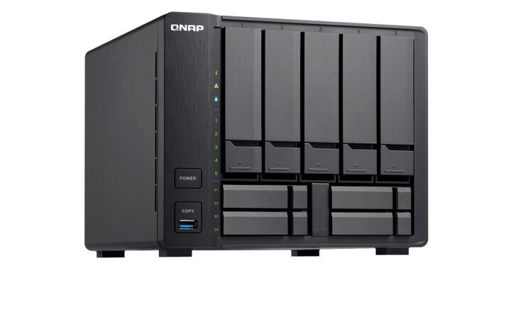 фото - QNAP TVS-951X-8G