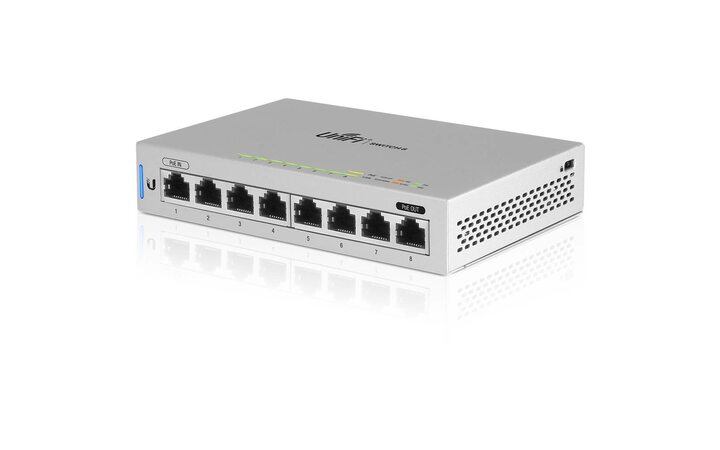фото - Ubiquiti UniFi Switch 8