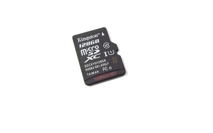 фото - Kingston MicroSDXC 128GB Class 10 UHS-I U1